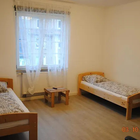 Scholl-hohenzollern-pforzheim Apartman *